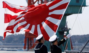 石破茂对华留后手，日菲恐加强南海骚扰，东部战区空军敲响警钟