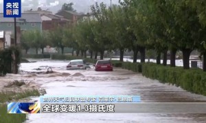 8小时内下完1年的雨 西班牙遭遇世纪洪灾 已致205人遇难